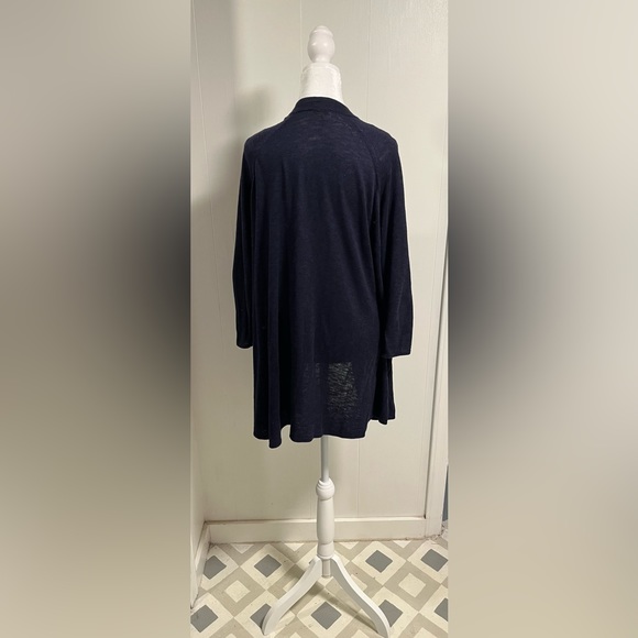 GAP navy semi sheer mid length cardigan smoke free home. Good condition - Picture 3 of 4